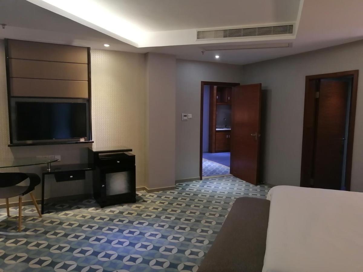 מייג'ו Ramada Meizhou מראה חיצוני תמונה